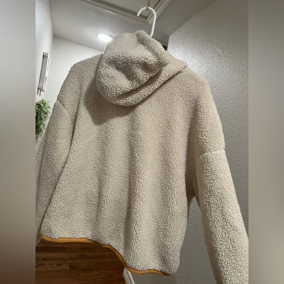 Nike, Adult Medium, Off-White - Picture 5 of 6